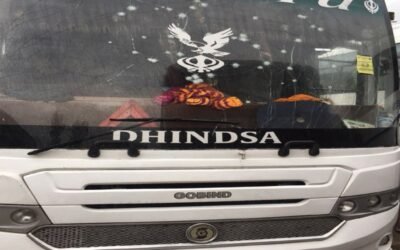 श्री अमरनाथ यात्रा पर सवारियां लेकर गई बस पर बम से हमला