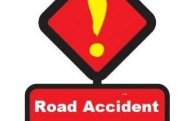 जालंधर फगवाड़ा हाईवे पर हादसे का शिकार हुई निजी कंपनी की बस, दोनों टायर खुले