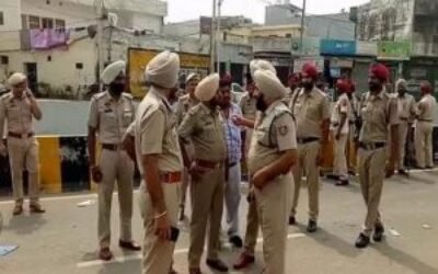 जालंधर के धार्मिक स्थान पर माहौल तनावपूर्ण, पुलिस बल तैनात