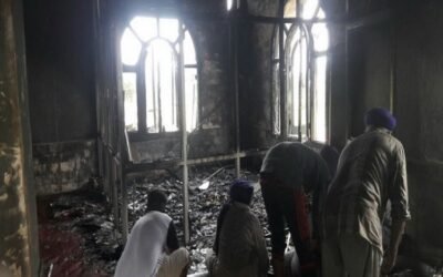 बिजली के शार्ट सर्किट से गुरूसाहिब के पांच स्वरूप अग्रि भेंट