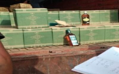 यूथ कांग्रेसी नेता साथियों सहित ला रहा था शराब चड़ा पुलिस ने किया काबू