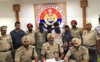 मुंशी को लूटने वाले चार आरोपियों को पुलिस ने किया काबू