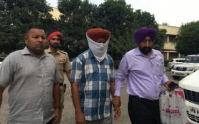 पंजाब सरकार का अधिकारी रिश्वत लेते हुए काबू