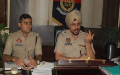 शराब तस्कर तां फड़िया ही सी रिश्वत देन आए नू वी लिया फगवाड़ा पुलिस ने अड़िक्के