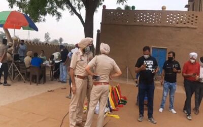 जिन्हें लोग करते है फालो वहीं तोड़ रहे कोरोना नियम