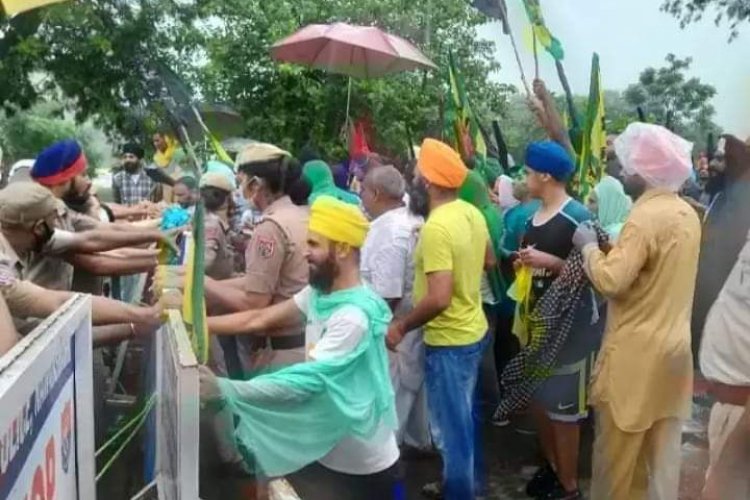 चंडीगढ़ से अमृतसर जाते हुए रास्ते में नवजोत सिंह सिद्ध का जम कर विरोध