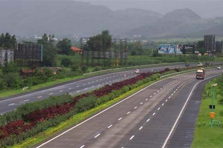 अब गाड़ी चुरा कर भागने वाले हो जाएं सावधान, इस सड़क से गुज़रे तो हो जाएगा यह काम