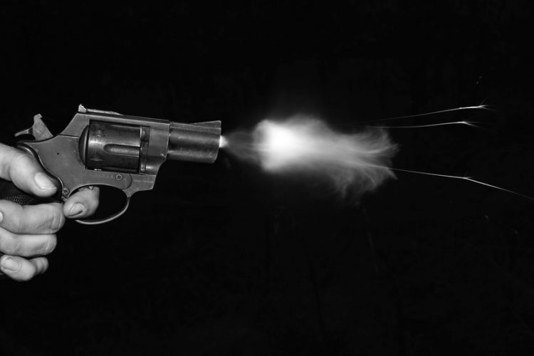 जालंधर के बाद पंजाब के इस शहर में चली गोलियां, मां बेटी की हालत गंभीर