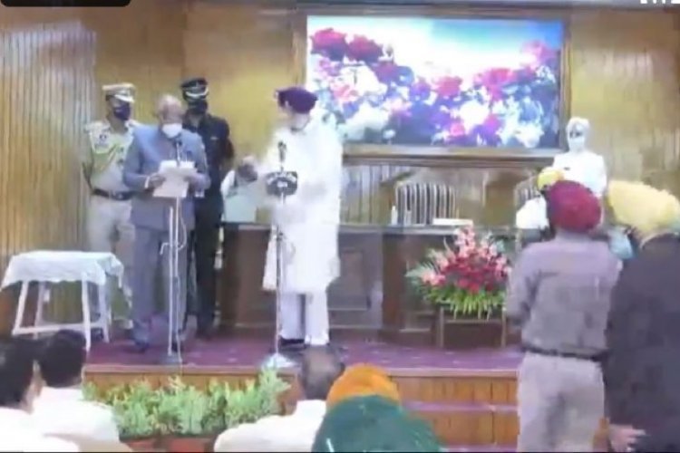 लंबी कश्मकश के बाद चरनजीत चन्नी बन ही गए पंजाब के मुख्यमंत्री