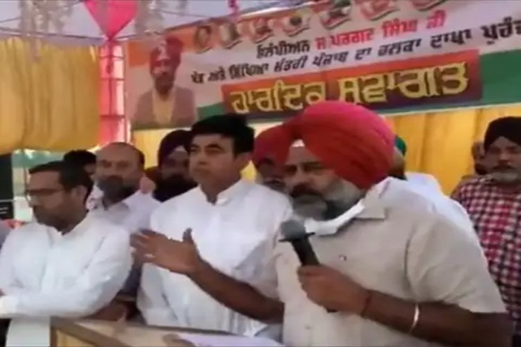 यह राज़निति है प्यारे जहां कब कौन दुश्मन और कौन दोस्त बन जाएं पता नही चलता