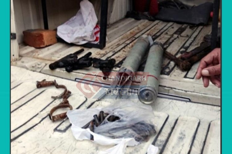पंजाब की इस नहर से मिला हथियारों का जखीर, पुलिस ने किया मामला दर्ज