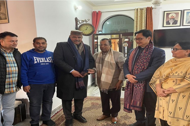 केंद्रीय कानून मंत्री Kiren Rijiju और एससी कमीशन के चेयरमेन विजय सांपला का फगवाड़ा पहुंचने पर हुआ स्वागत