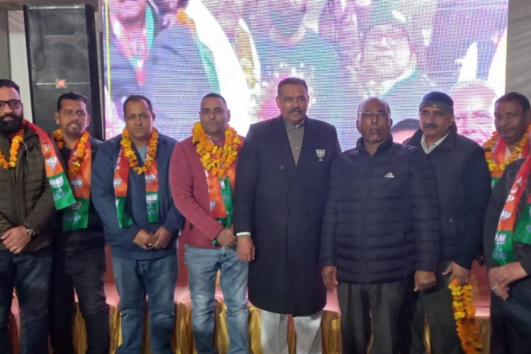 Phagwara Breaking : फगवाड़ा की राजनीति में धमाका, झटका कांग्रेस को या जोगिंदर मान को