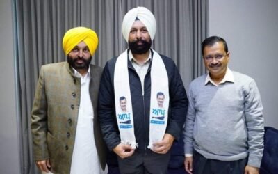 Election Update : पंजाब में चुनाव से पहले कांग्रेस को झटका, किसी समय कैप्टन के करीबी रहे नेता ने थामा झाड़ू