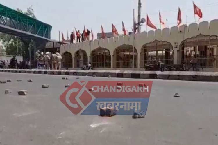 पटियाला में माँ दुर्गा के बारे अपशब्द बोलने वाले निंहग सिंह के लिए किया हिंदू नेता ने यह ऐलान