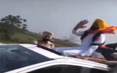 मंत्री साहिब के मज़े ने दो पुलिस मुलाजिमों की भी ज़ान को डाला खतरे में, सोशल मीडिया पर हुए वायरल