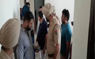 पंजाब में लूट की बड़ी वारदात, पंजाब की कानून व्यवस्था पर बड़ा सवाल, सरेआम चल रही गोलियां