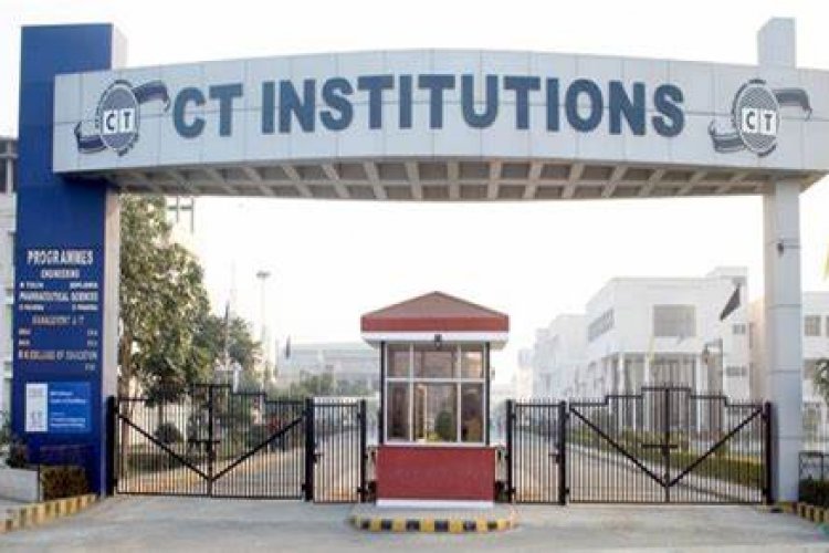 पहले भी कश्मीरी आंतकी को लेकर सुखिर्यों में आने वाले इंस्टीट्यूट में एक और विवाद