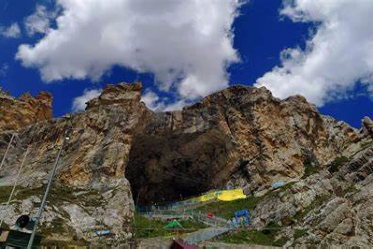 बाबा अमरनाथ बर्फानी के दर्शनों को जाने वाले पढ़े यह ख़बर