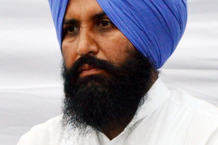 आखिरकार होना ही पड़ा पूर्व विधायक को अदालत में पेश, पढ़े मामला