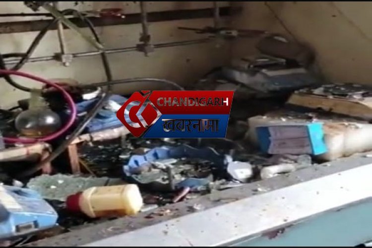 Big Breaking :      अमृत्सर की गुरु नानक देव यूनिवर्सिटी में धमाका, कई छात्र घायल चारों ओर बना दहशत का माहौल