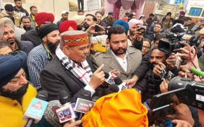 लतीफपुरा में दलितों के मकान गिराना सरकारी अत्याचार: विजय सांपला