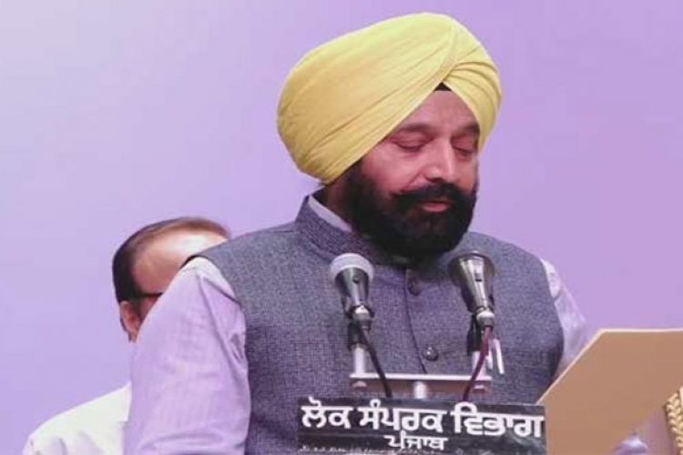 भ्रष्टाचार के आरोपों में घिरे पंजाब के कैबनिट मंत्री का इस्तीफा