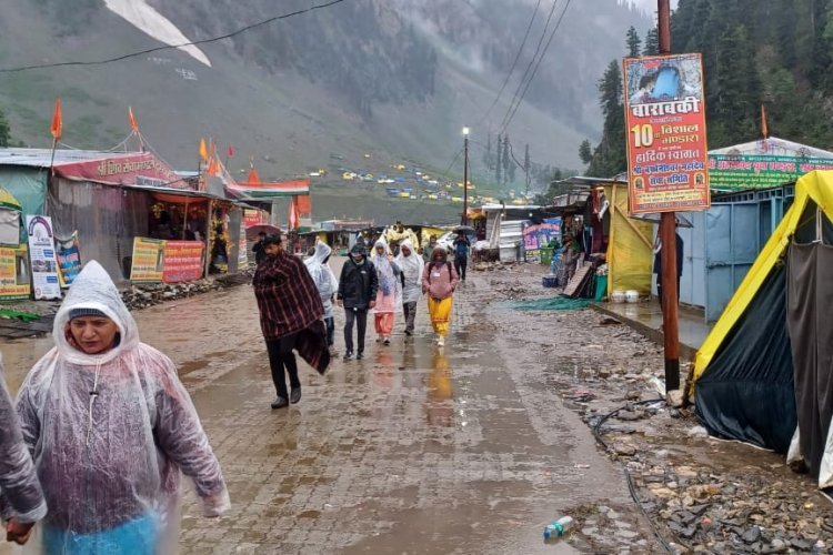 बड़ी खबर श्री अमरनाथ यात्रा से, रोकी गई है पवित्र श्री अमरनाथ यात्रा, यात्रियों को वापिस भेज़ा बालटाल