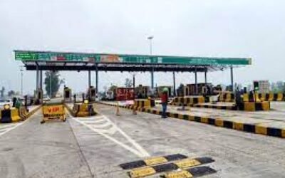 आज़ से सड़क पर निकलना पड़ जाएगा भारी, Toll Plaza वालों ने बढ़ा दिए अपने दाम
