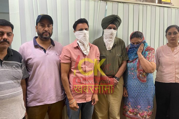 विज़ीलेंस की पकड़ में अकाली नेता वाहिद, पत्नी और बेटे को भी किया गया गिरफ्तार