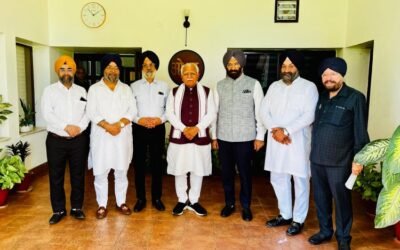 दिल्ली सिख गुरुद्वारा प्रबंधक कमेटी के प्रतिनिधिमंडल व मनजिंदर सिंह सिरसा ने हरियाणा के सीएम मनोहर लाल खट्टर से की मुलाकात