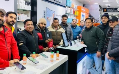 जालंधर के J D communication में Samsung ने निकाला दीवाली बंपर Draw