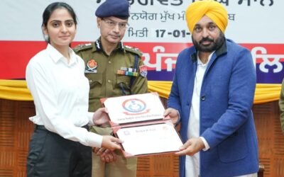 आगामी गणतंत्र दिवस से लोगों की सेवा के लिए समर्पित होगी सड़क सुरक्षा फोर्स: मुख्यमंत्री
