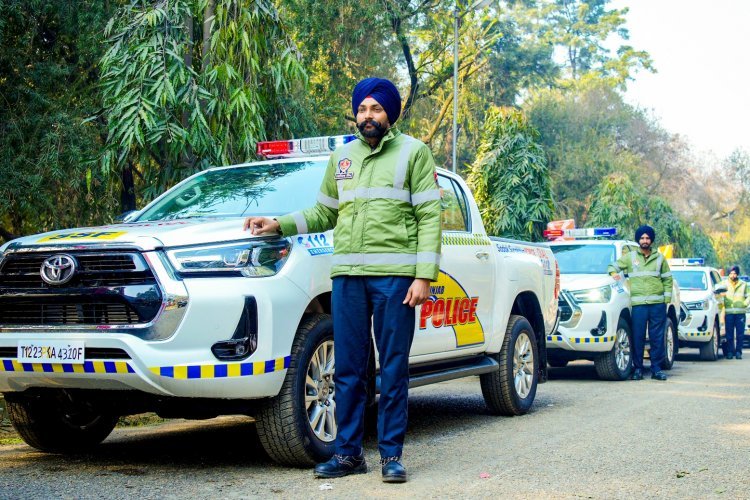 सडक़ सुरक्षा फोर्स के 144 अत्याधुनिक वाहन राज्य की 5500 किलोमीटर सड़कों की करेंगे निगरानी