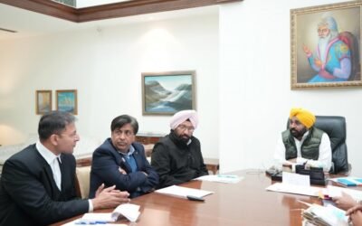 मुख्यमंत्री ने अधिकारियों को ग़ैर-कानूनी कॉलोनियों के विरुद्ध सख़्त कदम उठाने के लिए कहा
