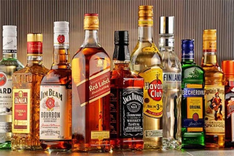 कल निकाले जाएंगे शराब ठेकों के लिए ड्रा, चुनाव आयोग ने दी आज्ञा