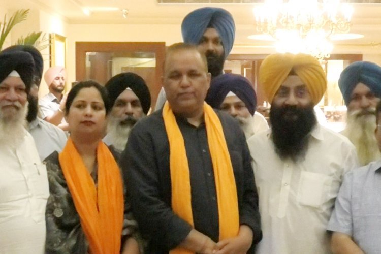 होशियारपुर में लगा भाज़पा को झटका, भाज़पा छोड़ थामा अकाली दल का दामन