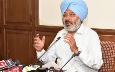 12 सीढ़ियां चढ़ ख़ुद भाजपा में शामिल हो सकते हैं बाजवा: आप