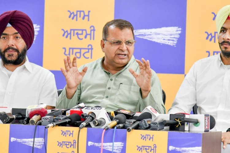 एक-एक करके केंद्र सरकार पंजाब के सभी फंड रोक रही है, वे नहीं चाहते कि पंजाब तरक्की करे : आप