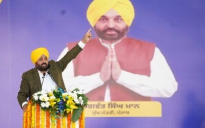 अब तक के सबसे बड़े नियुक्ति पत्र वितरण समारोह के दौरान मुख्यमंत्री ने 2487 नौजवानों को सरकारी नौकरी के लिए सौंपे नियुक्ति पत्र