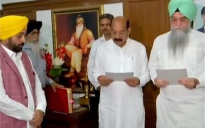 मोहिंदर भगत ने विधायक के तौर पर ऊठाई शपथ, सीएम खुद रहे साथ मौजूद