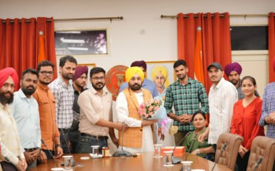 1158 सहायक प्रोफेसरों और लाइब्रेरियन के प्रतिनिधिमंडल की ओर से उनके हितों की रक्षा के लिए मुख्यमंत्री का धन्यवाद