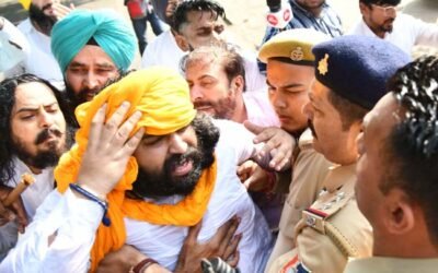 आप नेताओं ने धान खरीद-लिफ्टिंग की समस्या पर केन्द्र सरकार के खिलाफ चंडीगढ़ में किया बड़ा प्रदर्शन