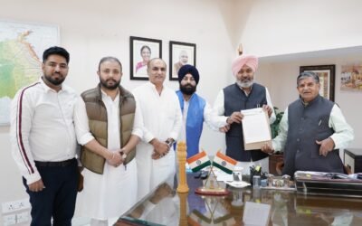 आप प्रतिनिधिमंडल ने राज्यपाल को सौंपा ज्ञापन, चंडीगढ़ पर पंजाब के अधिकार की रक्षा की मांग