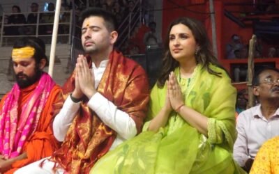 जन्मदिन मनाने पत्नी परिणीति संग बनारस के दशाश्वमेघ घाट पहुंचे सांसद राघव चड्ढा, मां गंगा की आरती कर हुए भाव–विभोर