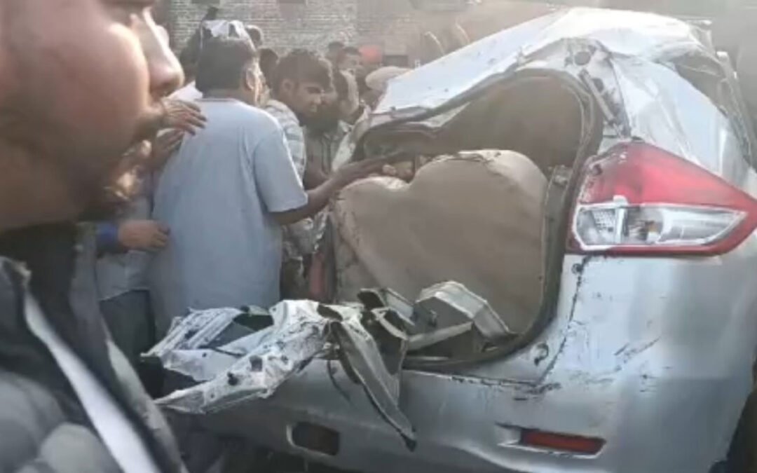 दर्दनाक हादसा, हाईवे पर चार लोगों की मौत