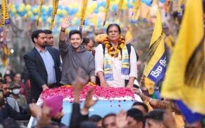 गांधी नगर में सांसद राघव चड्ढा के विशाल रोडशो में उमड़ी हजारों की भीड़