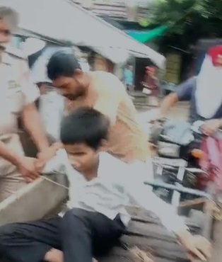 अमृतसर में वायरल वीडियो ने दहला दिया दिल, ठेले पर बांधकर ले जाया गया मासूम बच्चा