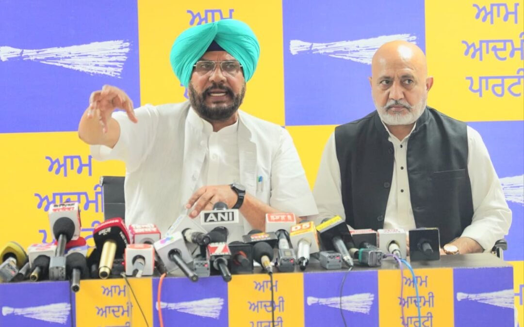 AAP ने अकाली दल पर बोला हमला – ड्रग माफिया से गहरे रिश्तों का आरोप