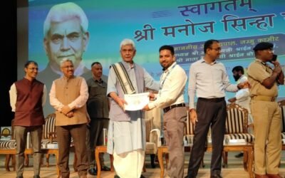 अमरनाथ यात्रा में सेवा देने वाली संस्थाओं को कटड़ा में मिला सम्मान, उपराज्यपाल मनोज सिन्हा ने भेंट किए प्रशंसा पत्र